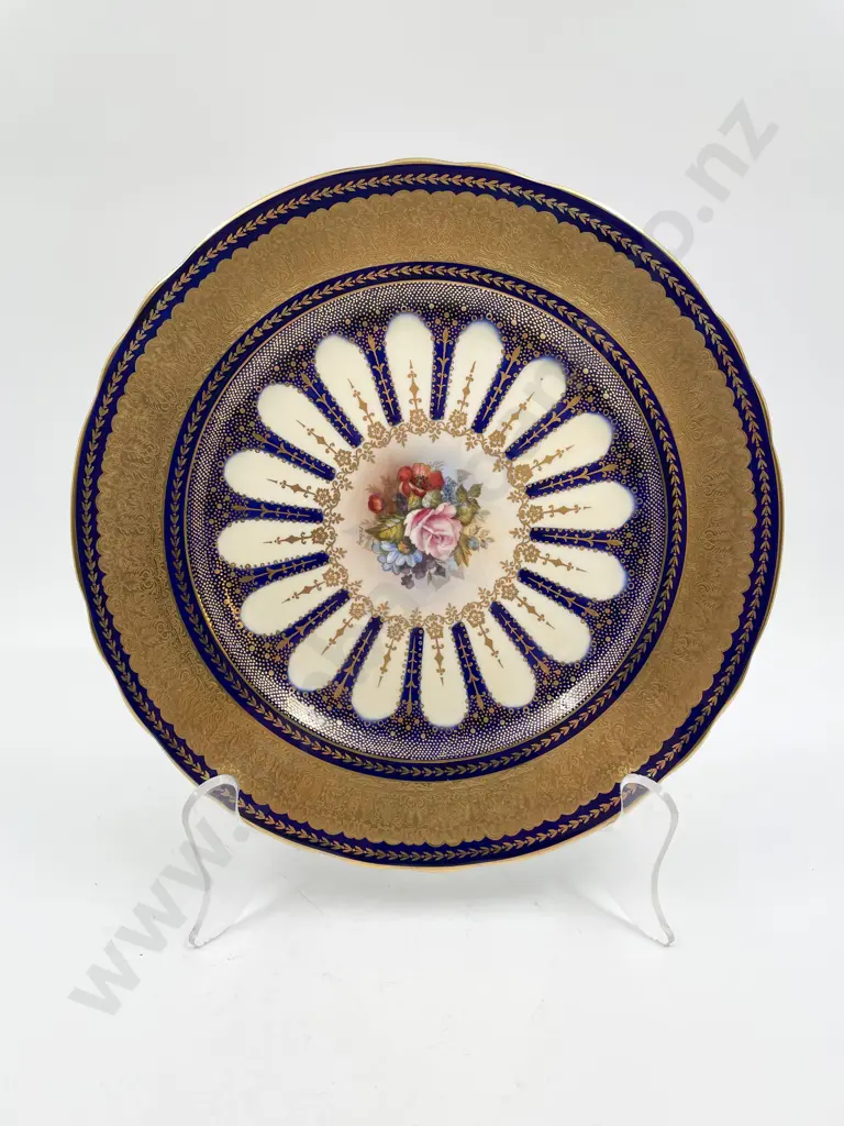 Aynsley Gilt and Floral Decorated Plate Image 1++