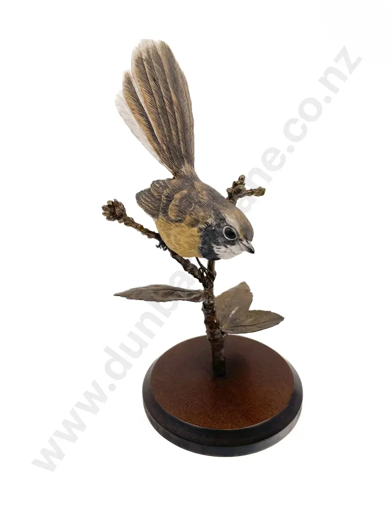 NZ Hereford Bone China Model of a Fantail Image 1++