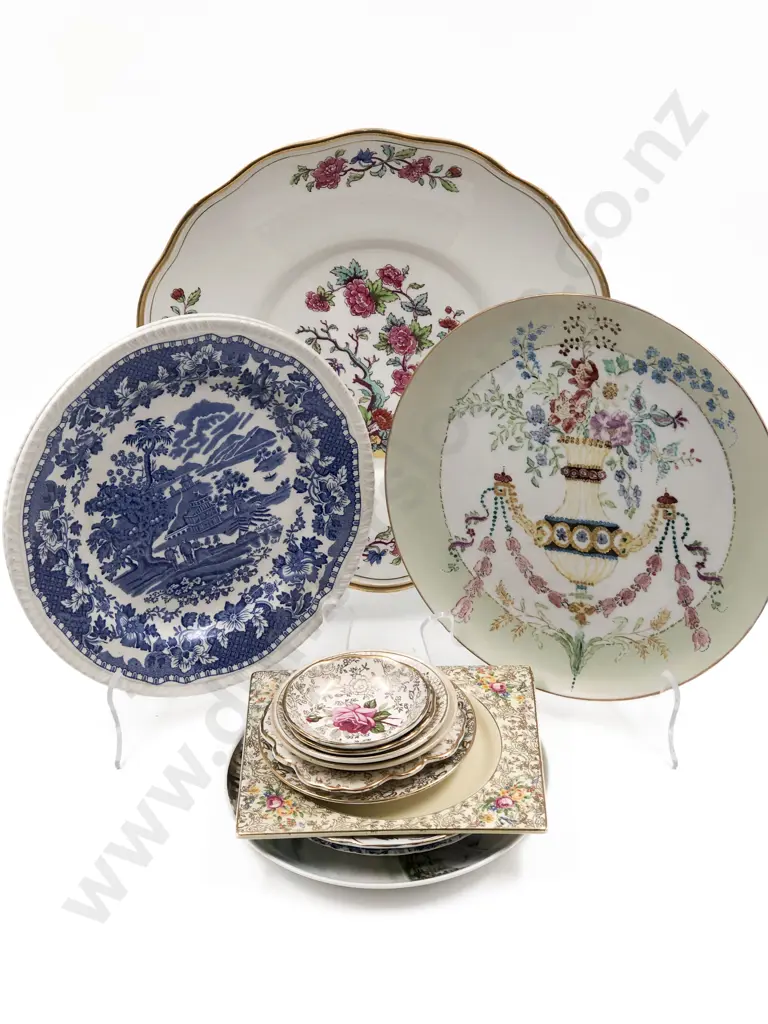 Floral Dishes & Plates Image 1++