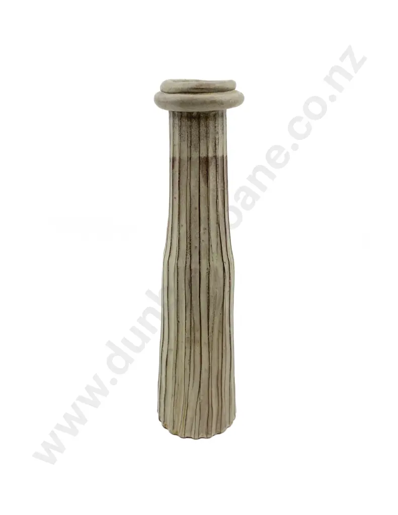NZ Pottery Vase Image 1++