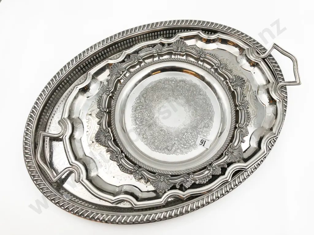 Two S/P Oval Trays and Two Salvers Image 1++