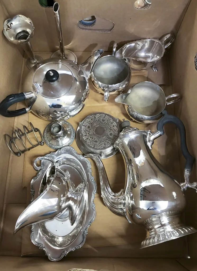 Box of Assorted S/P Image 1++