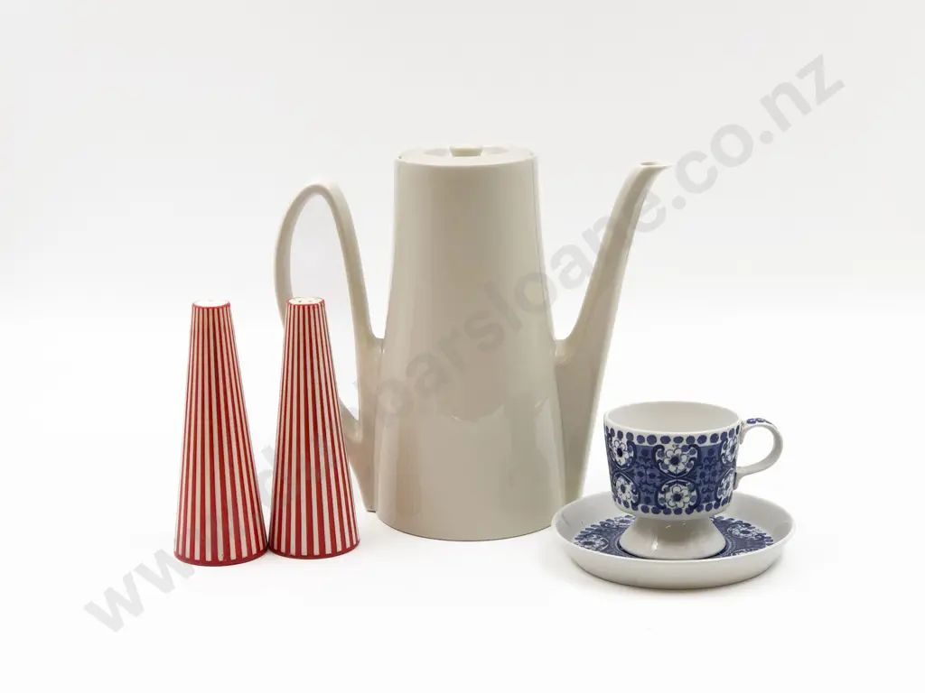 HKE Coffee Pot Together with Cup Saucer and Retro Salt and Pepper Image 1++