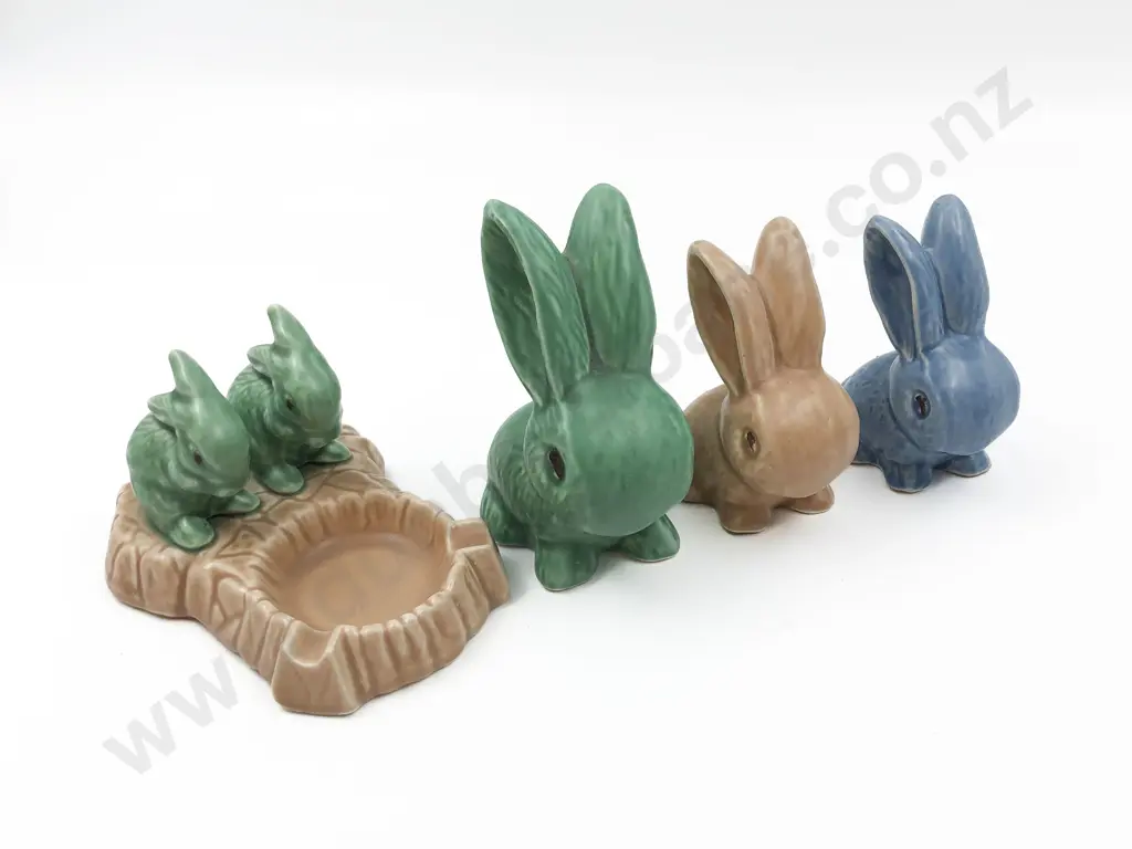Four Pieces of Sylvac Including Bunny Ornaments Image 1++