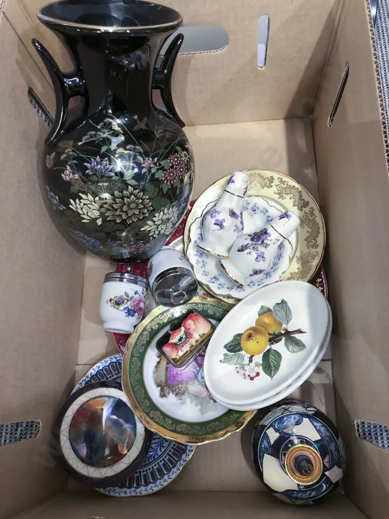 Qty of Assorted China and Vases Including Portmeirion Image 1++