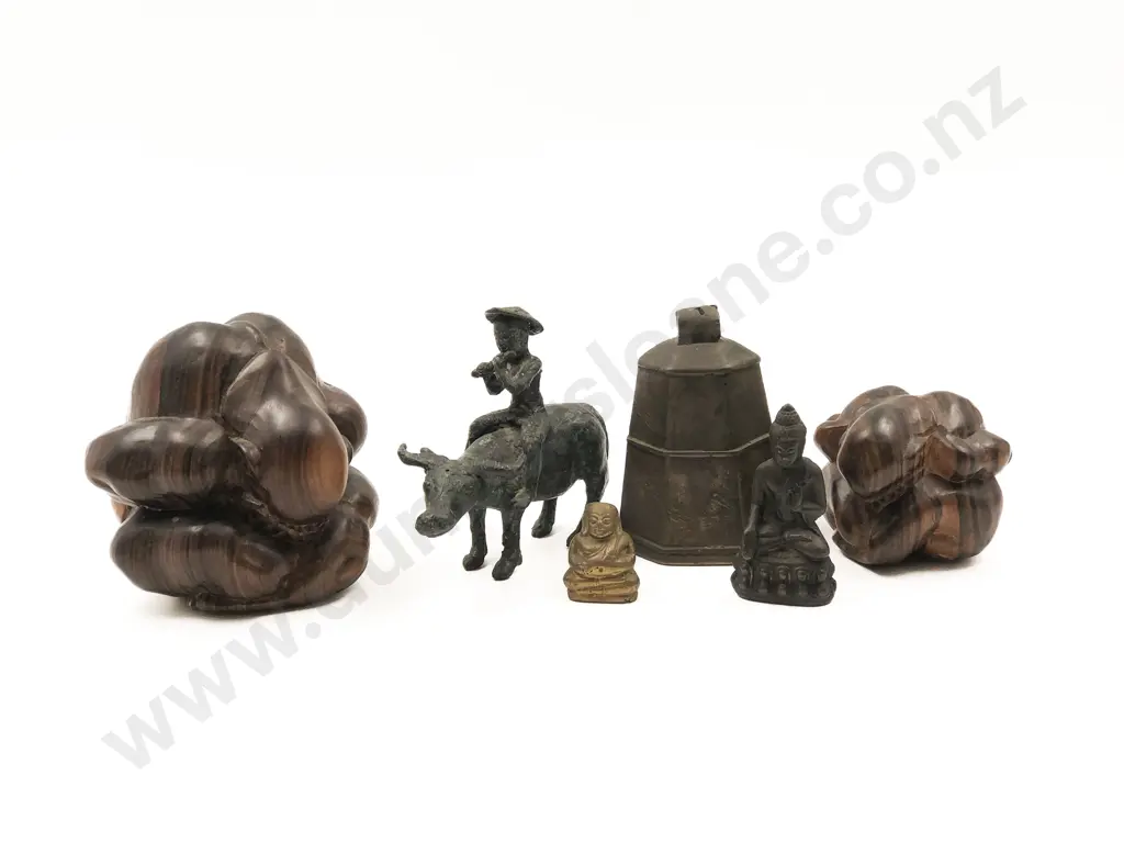 Small Quantity of Assorted Asian Ornaments (6) Image 1++