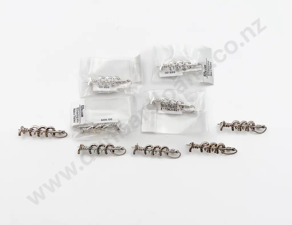 Nine S/S Triple Lucky Horse Shoe Brooches Image 1++