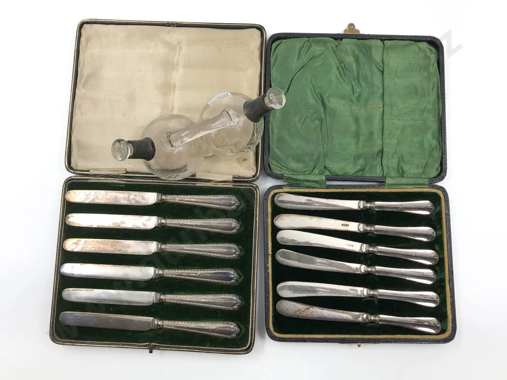 Two Cased S/S Handled Knife Sets with S/S Mounted Condiment Bottle Image 1++