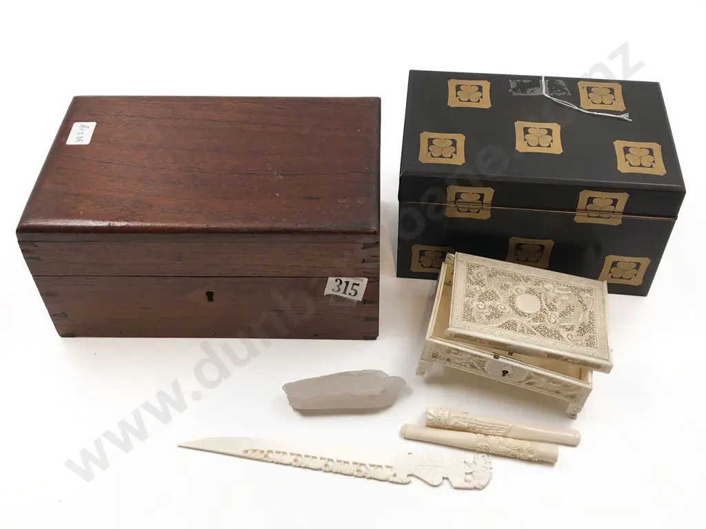 Quantity of Assorted Jewellery and Trinket Boxes Together with Ivory Items (Faults) Image 1++
