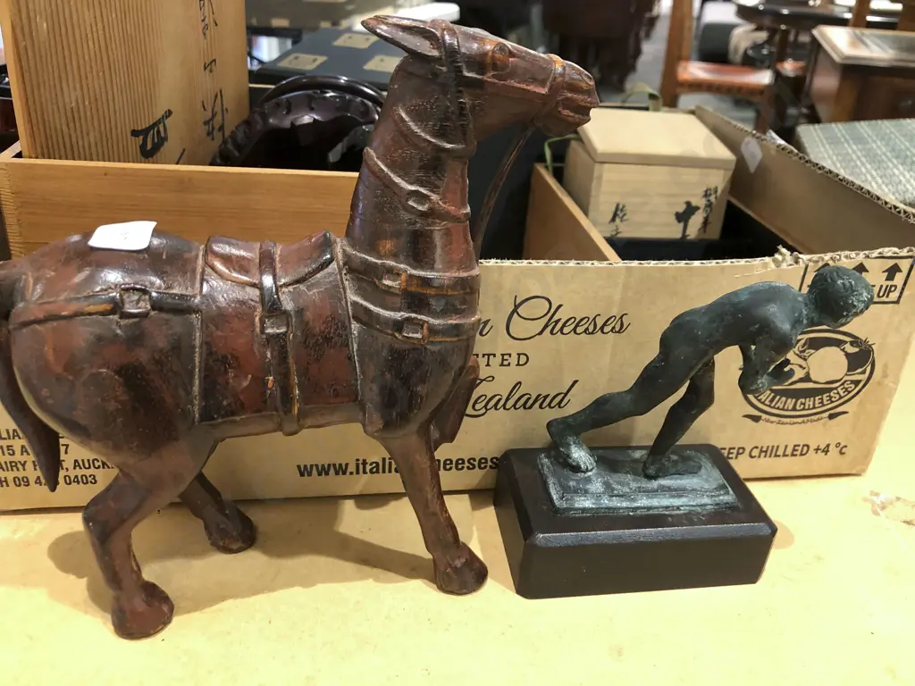 Box of Assorted Including Vase Stands Image 1++