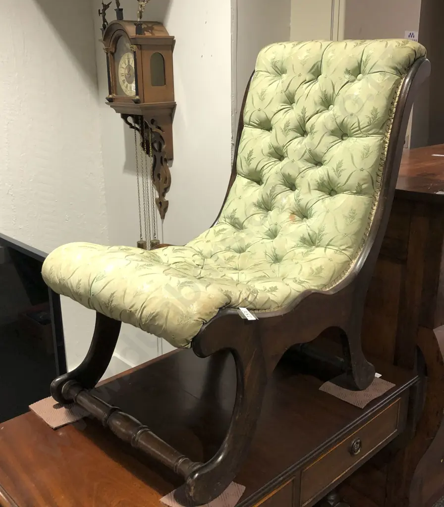 Button Back Nursing Chair (Minor Upholstery Faults) Image 1++