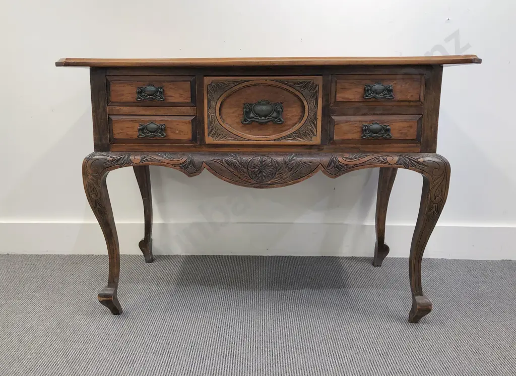 NZ Colonial Kauri Serpentine Front Dressing Table Image 1++