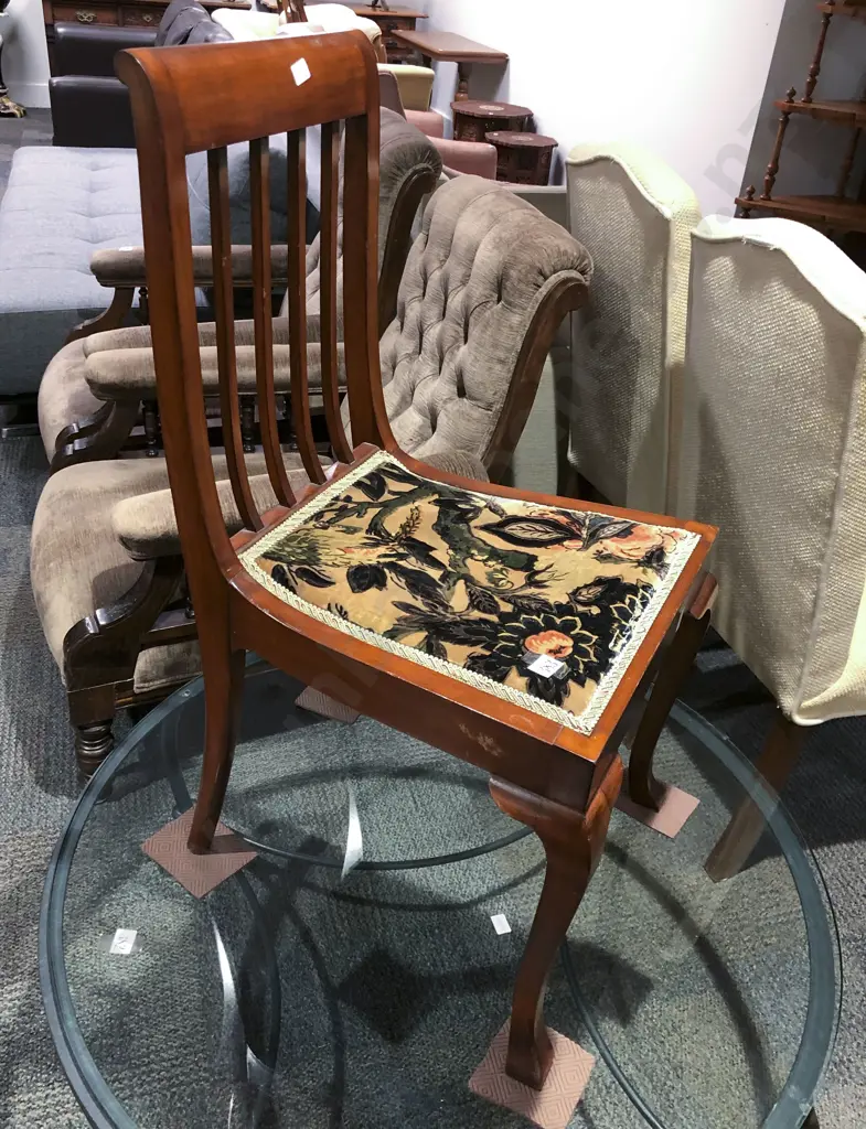 Single Dining Chair Image 1++