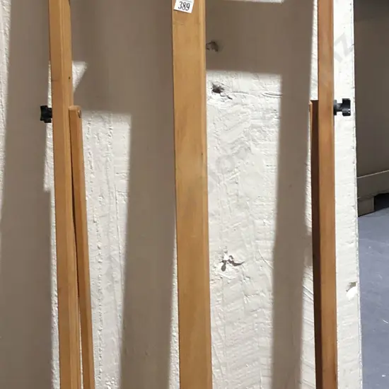 Artist Easel