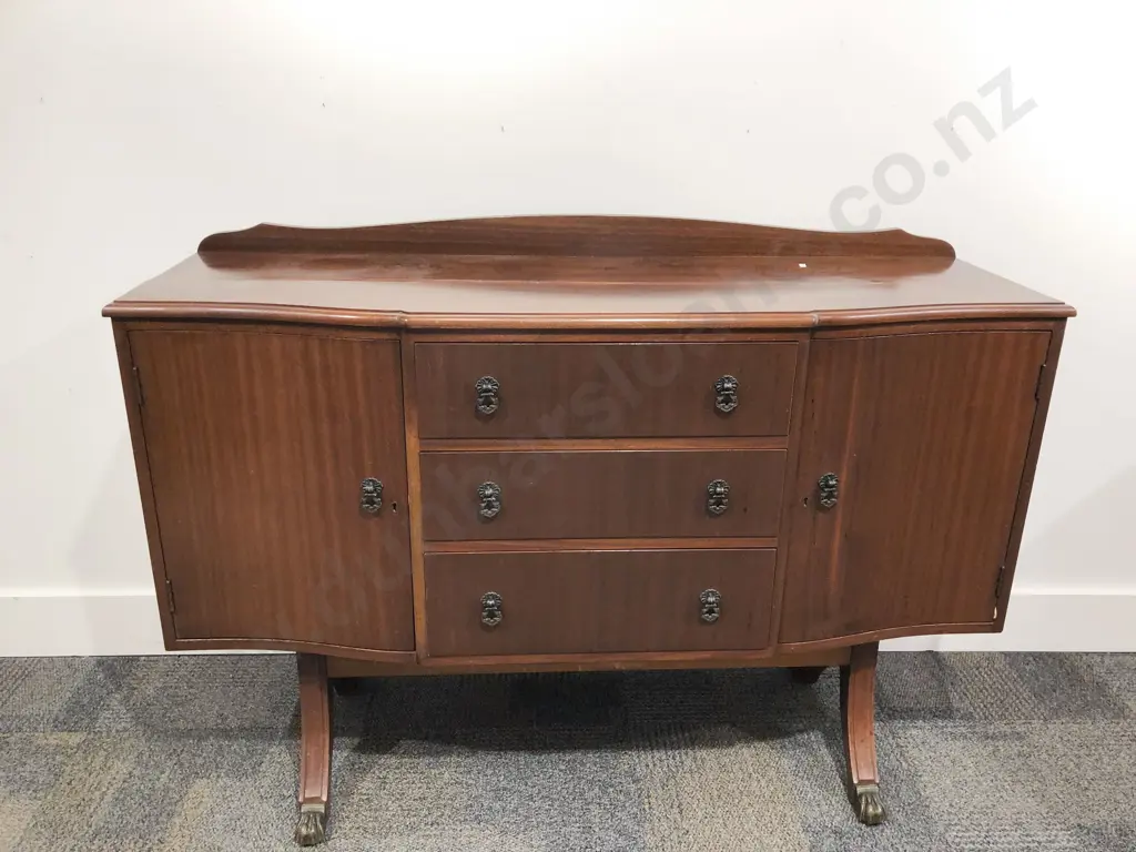 Mahogany Dining Suite Image 1++