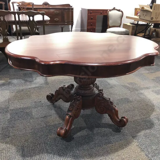 Victorian Mahogany Quatrefoil Dining Table