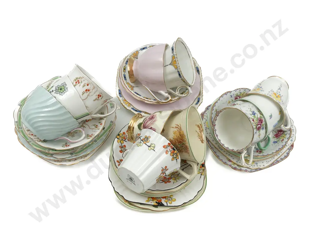 Quantity of Assorted Fancy Tea China Incl. Royal Albert Image 1++