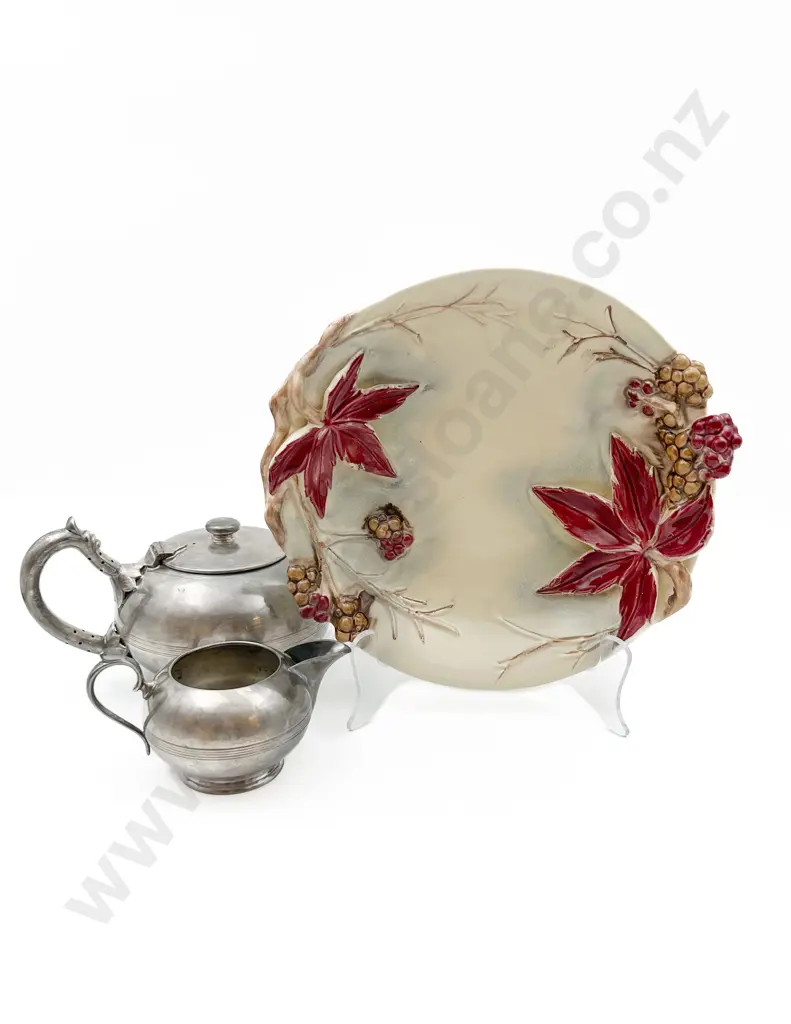 Autumn Themed Relief Moulded Plate together with S/P Teapot and Cream Image 1++