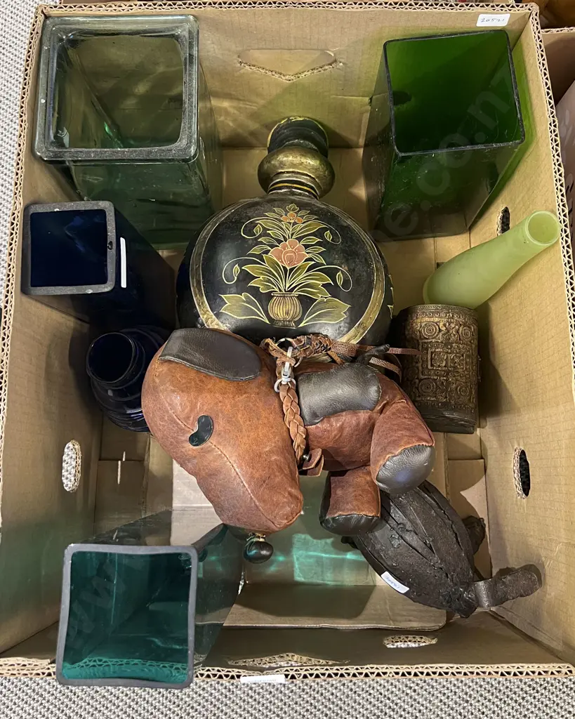 Box of Assorted Ornaments and Vases Image 1++