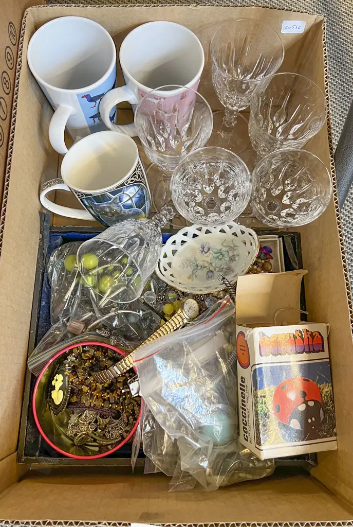 Mixed Quantity of Assorted Incl. Costume Jewellery and Tin Plate Toy Etc. Image 1++