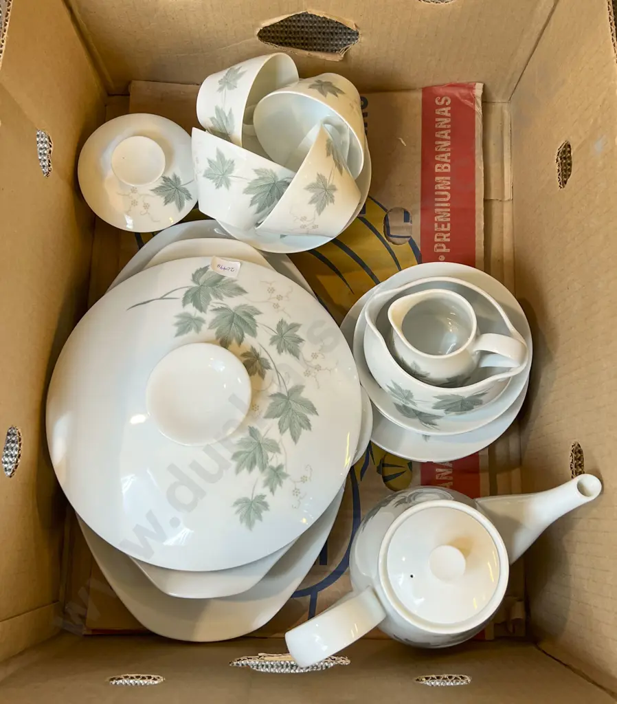Box of Floral Decorated Dinner China Image 1++