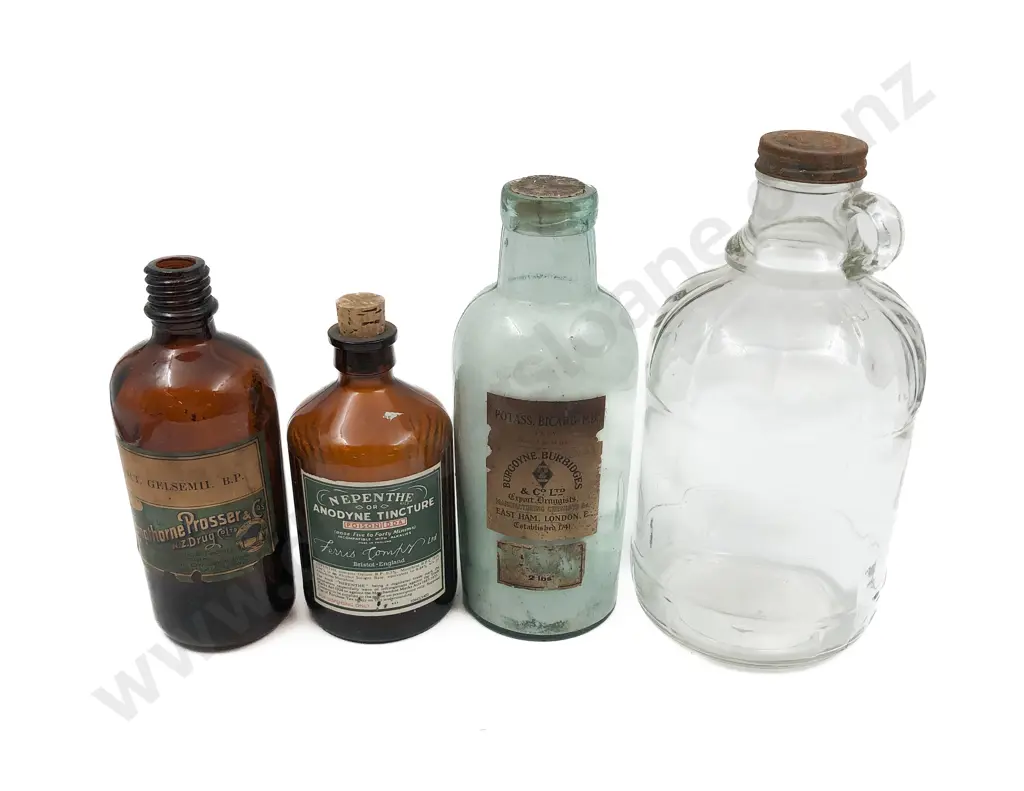 Four Assorted Vintage Chemist Bottles Image 1++