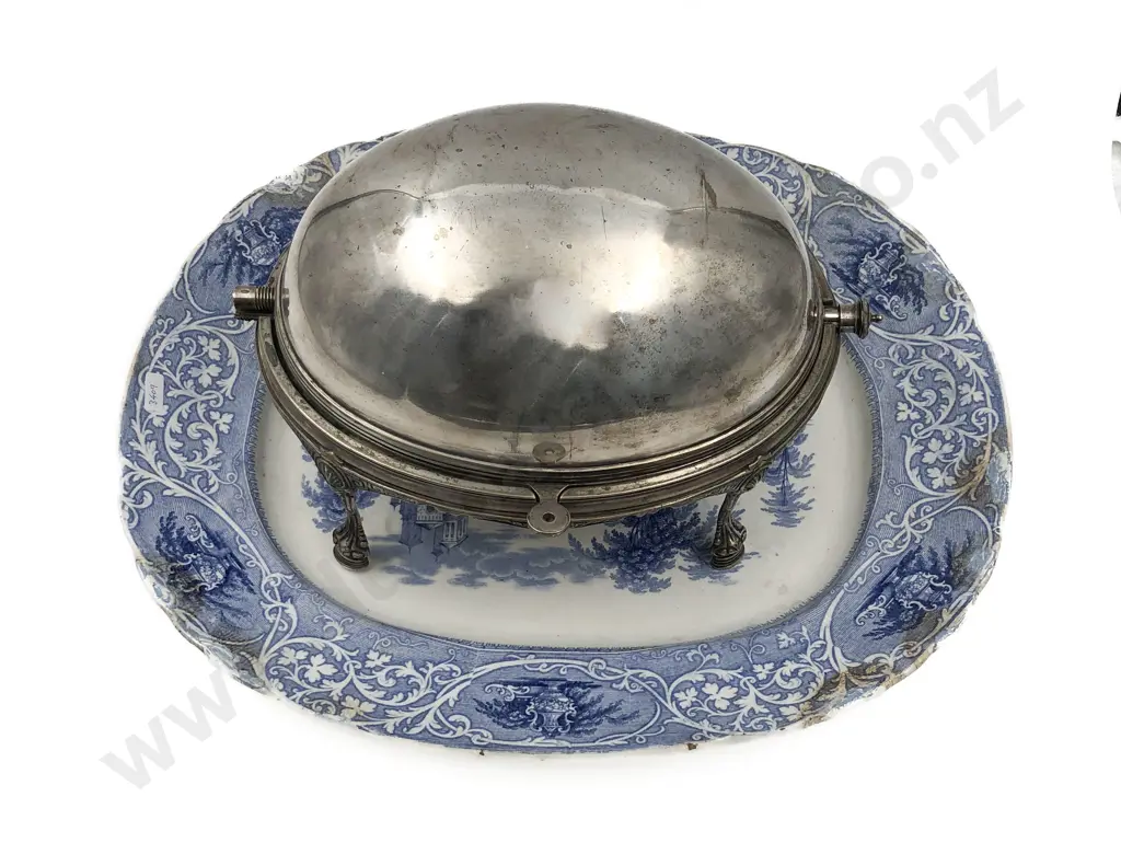 S/P Entrée Dish Together With Blue & White Ashet (AF) Image 1++