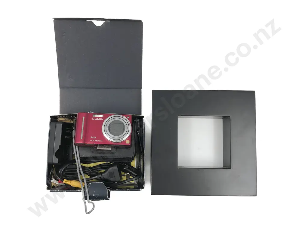 Panasonic Digital Camera Together with Tripod and Other Image 1++