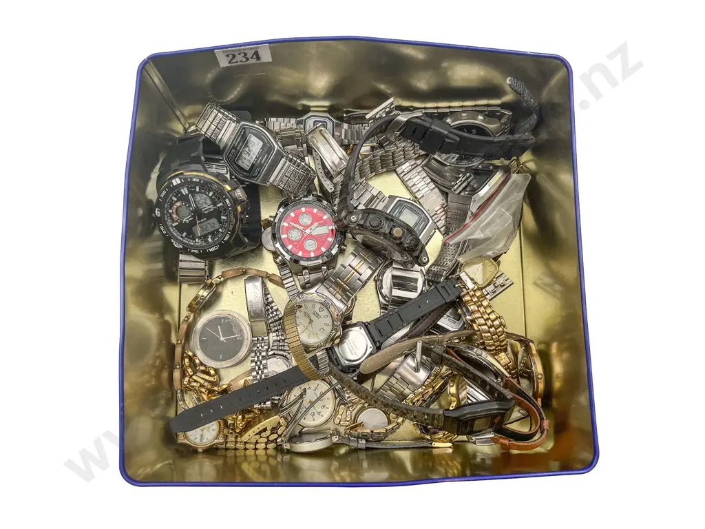 Quantity of Assorted Wristwatches Image 1++