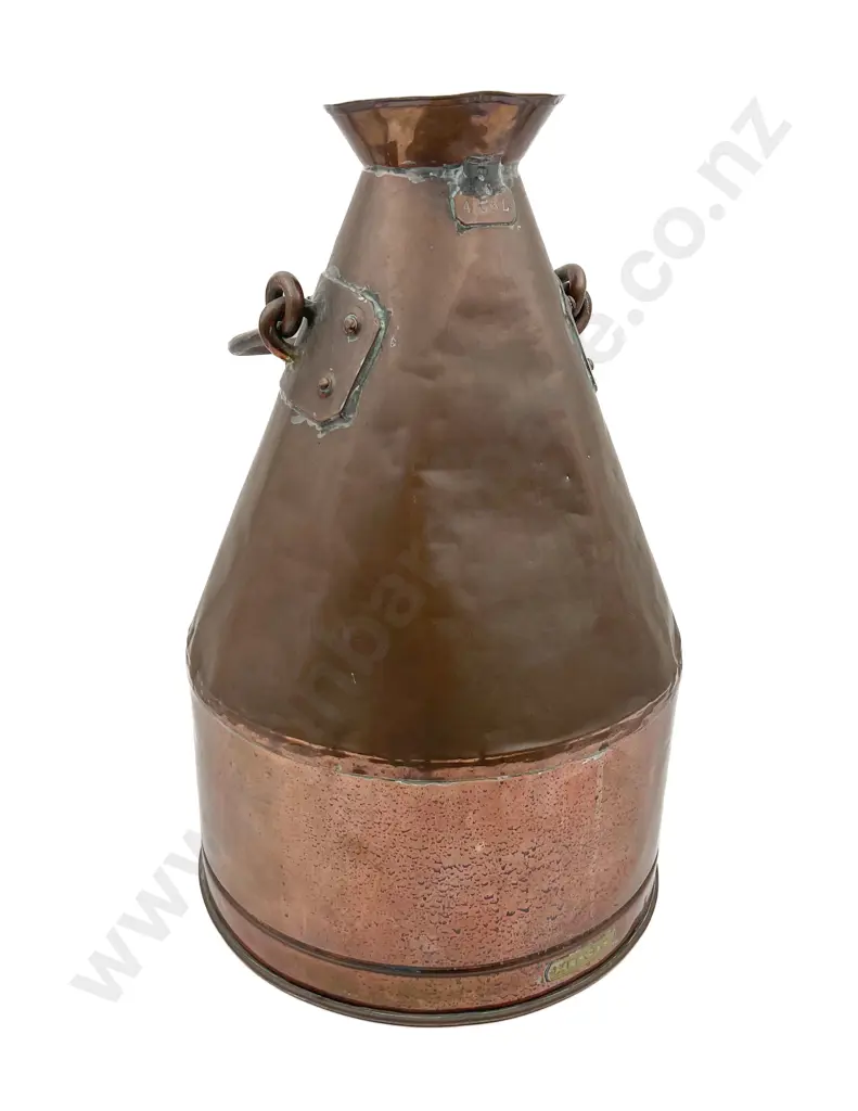 Antique Copper Four Gallon Measure Image 1++