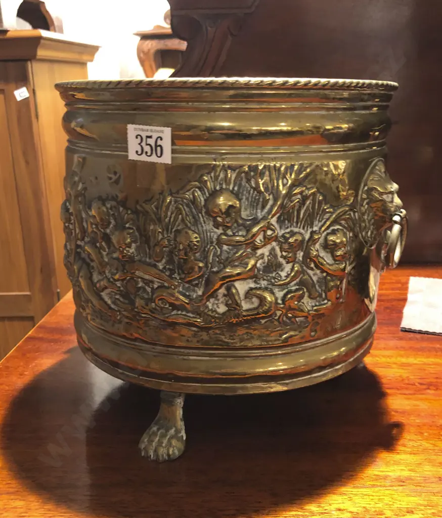 Small Brass Embossed Planter Image 1++
