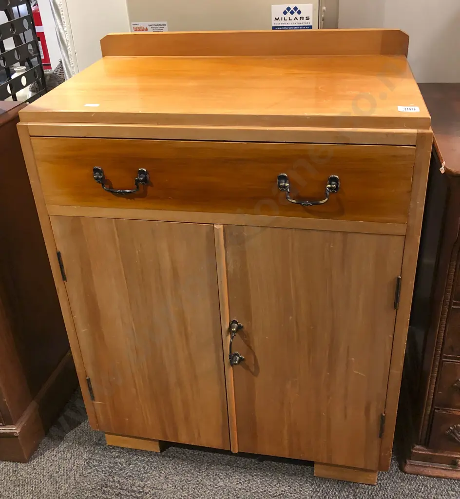 Rimu Single Drawer Cabinet Image 1++