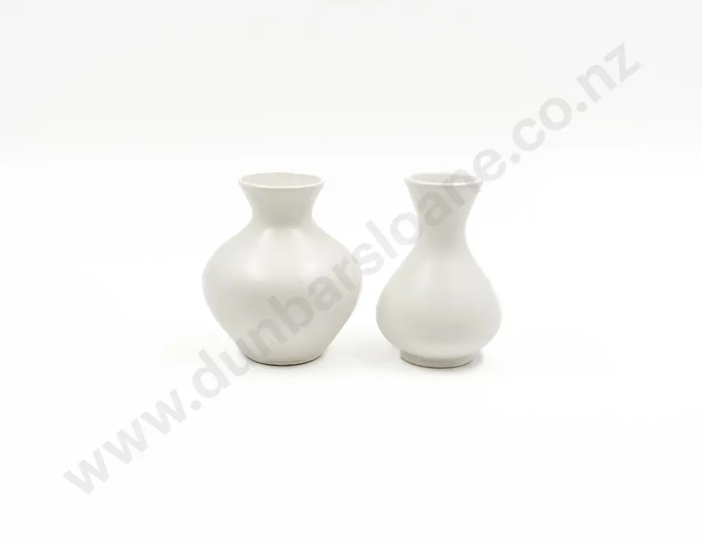 Two Crown Lynn Slip Cast Vases Image 1++