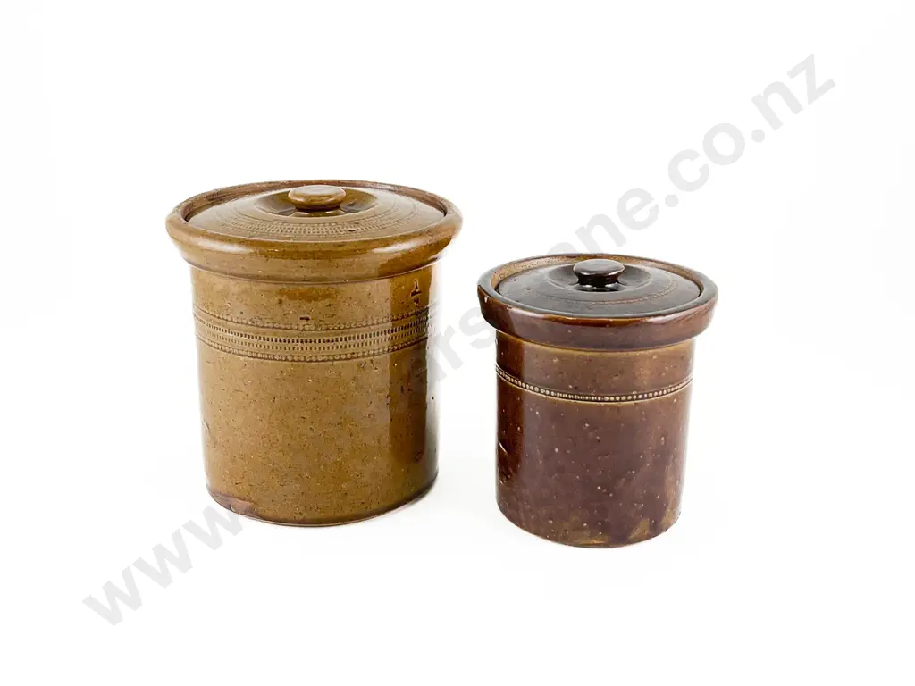 A Pair Of Luke Adams Lidded Jars Image 1++