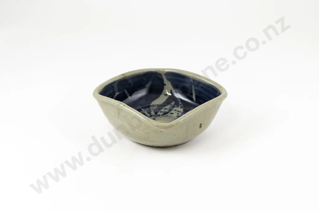 Mirek Smisek Small Square Dish Image 1++