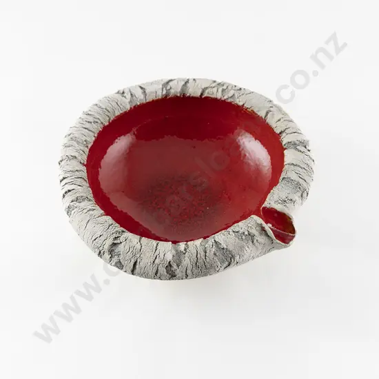 Len Castle Small Crater Pouring Bowl