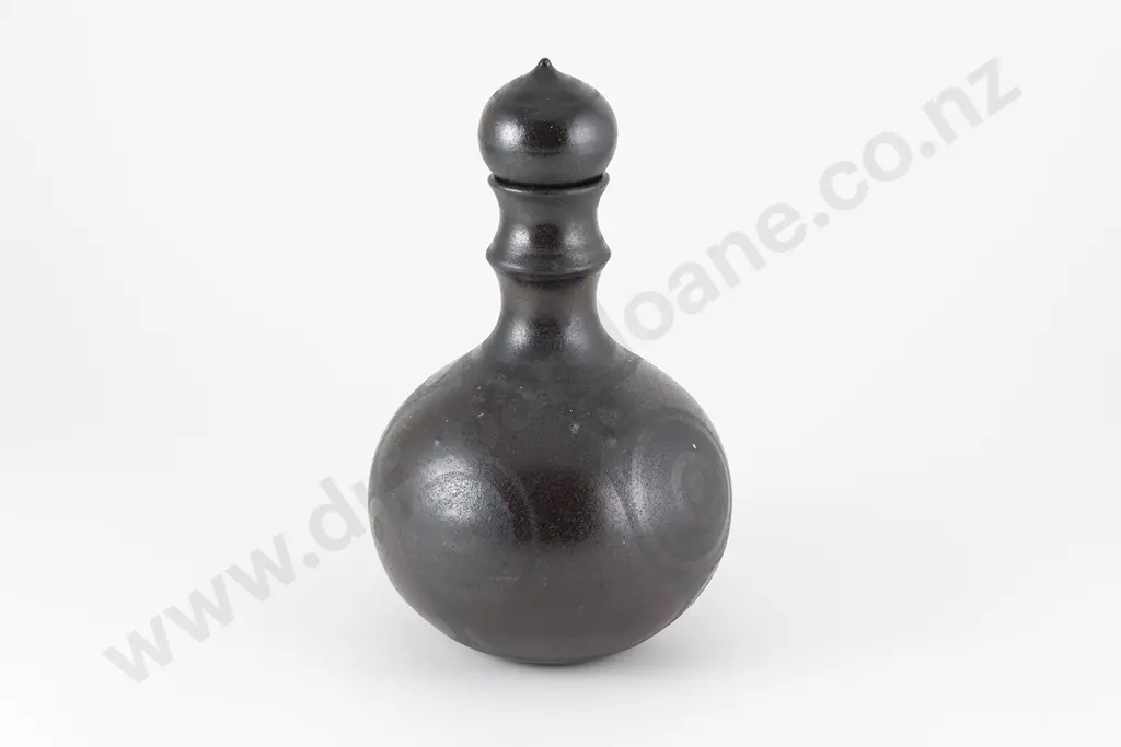 Anneke Borren Bottle Form Image 1++