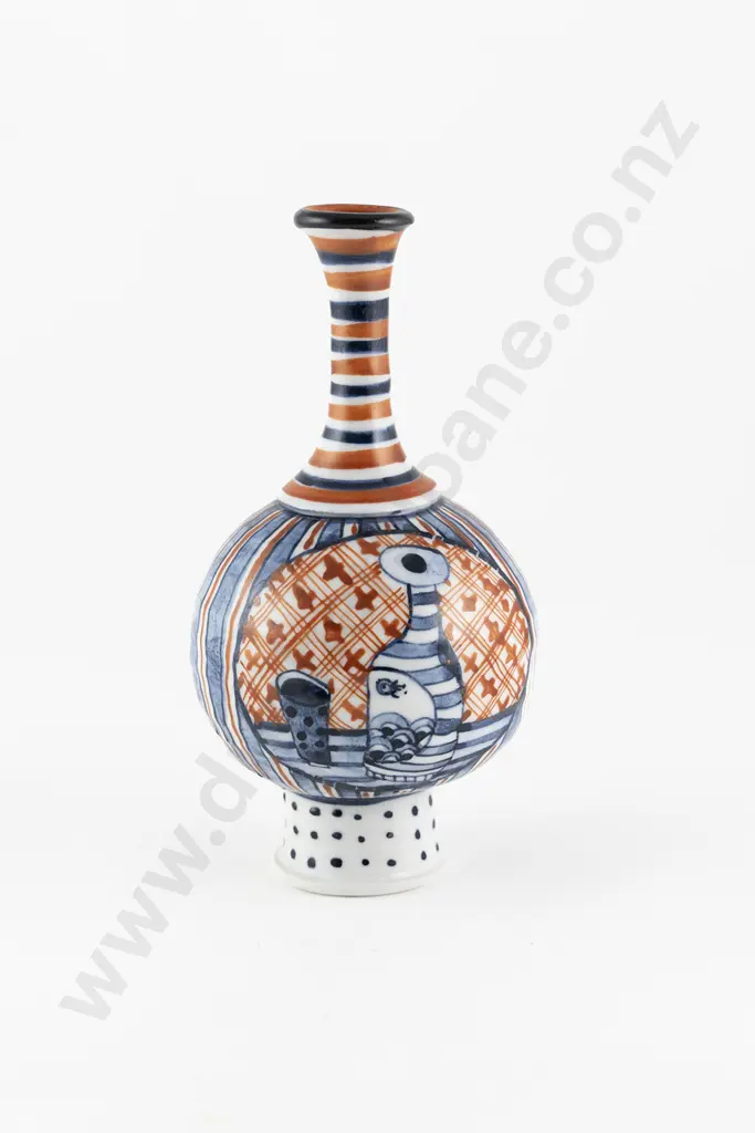 Aaron Scythe Small Vase Image 1++