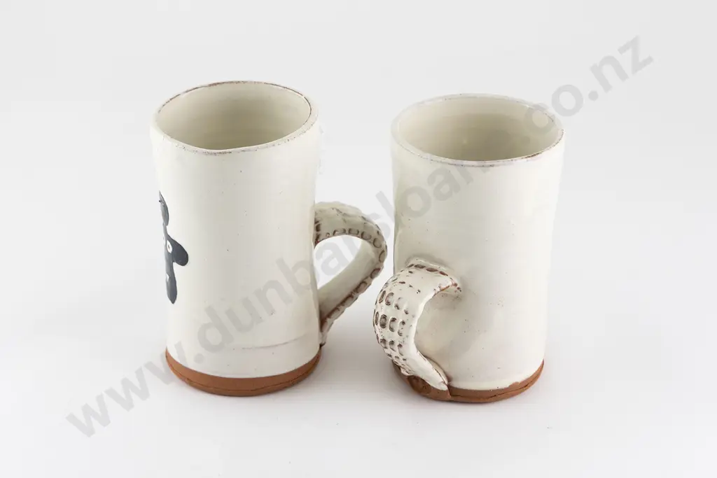 Paul Maseyk Pair of Large Mugs Image 1++