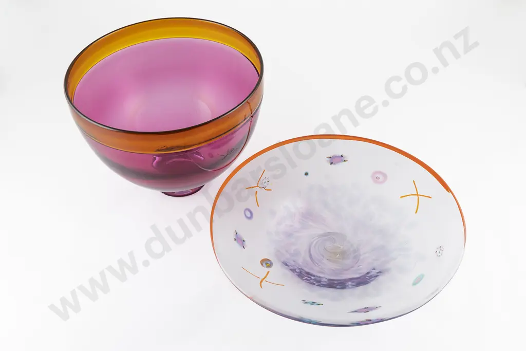 A Peterviesnuk Dish and a Hoglund Bowl Image 1++