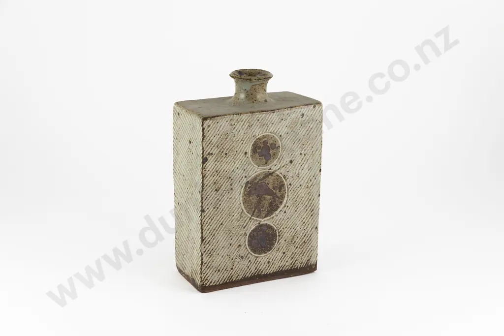 Tatsuzo Shimaoka Stoneware Bottle Vase Image 1++