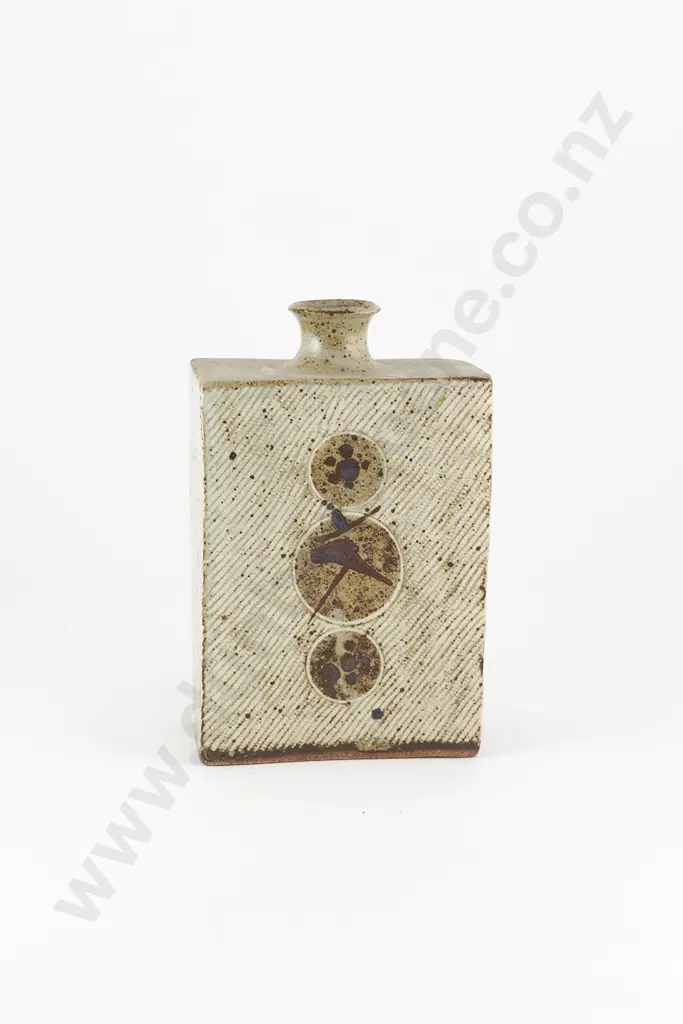 Tatsuzo Shimaoka Stoneware Bottle Vase Image 1++