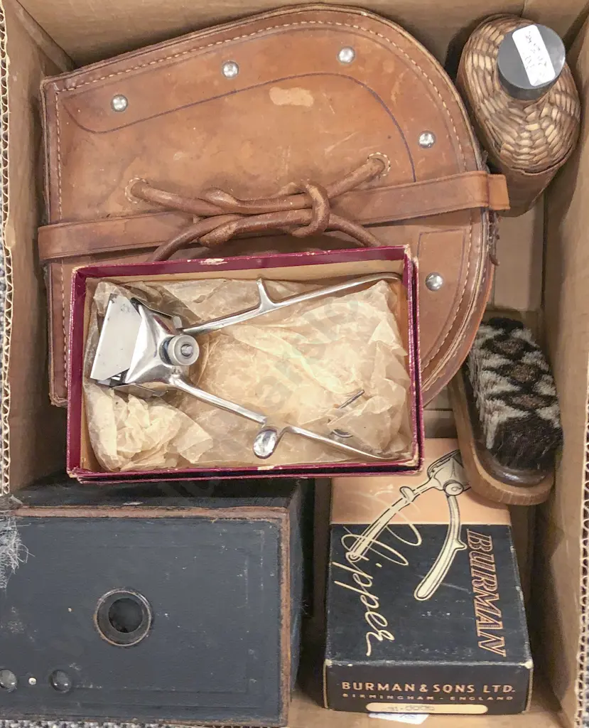 Small Box of Assorted Vintage Including Collar Box and Flask Image 1++