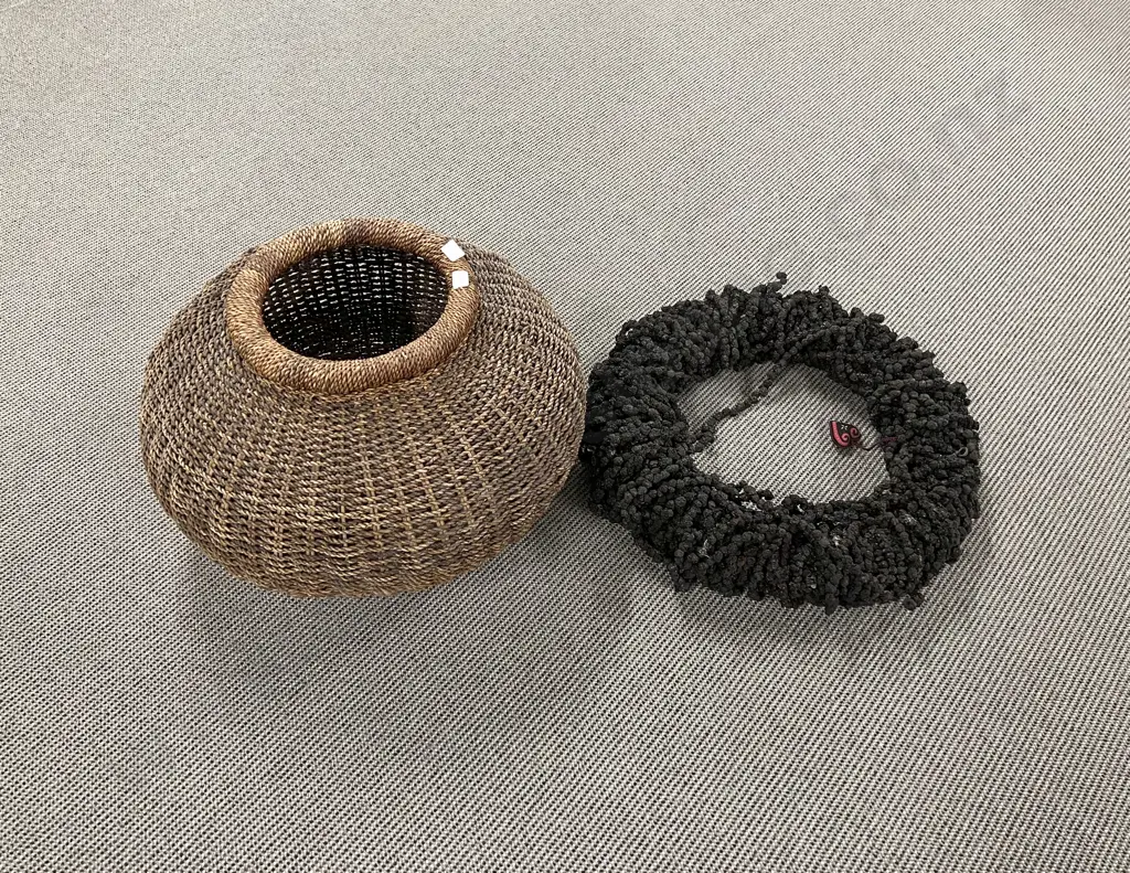 Cane Basket Together with Decorative Wreath Image 1++