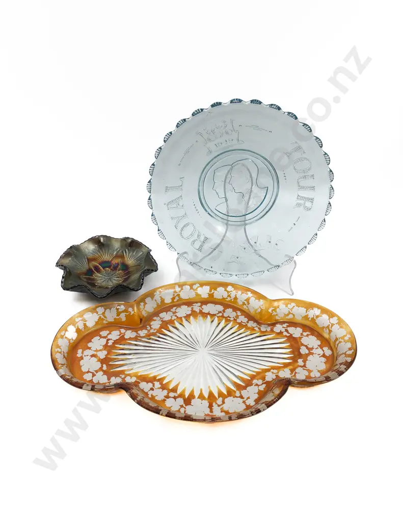 Three Pieces of Assorted Glassware Including Royal Commemorative Image 1++