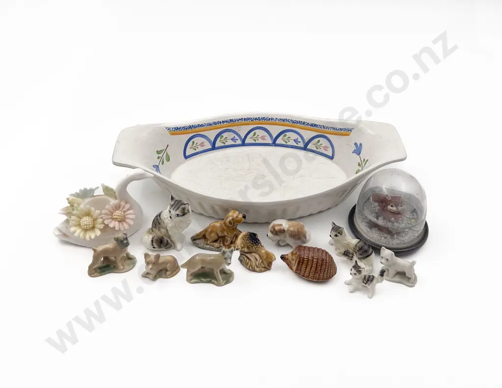 Quantity of Assorted Animal Ornaments etc Image 1++