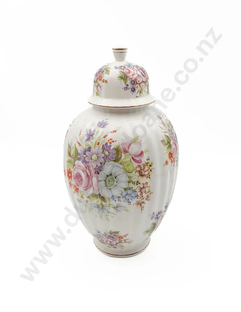 Floral Decorated Lidded Urn Image 1++