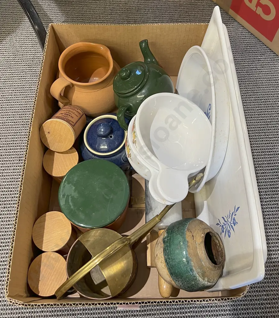 Box of Assorted incl Marble Rolling Pin Image 1++