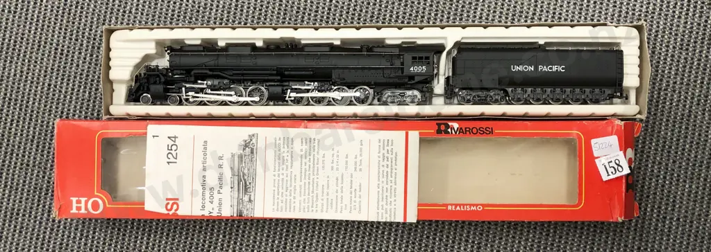 Boxed Rimarossi Union Pacific Locomotive Model Image 1++