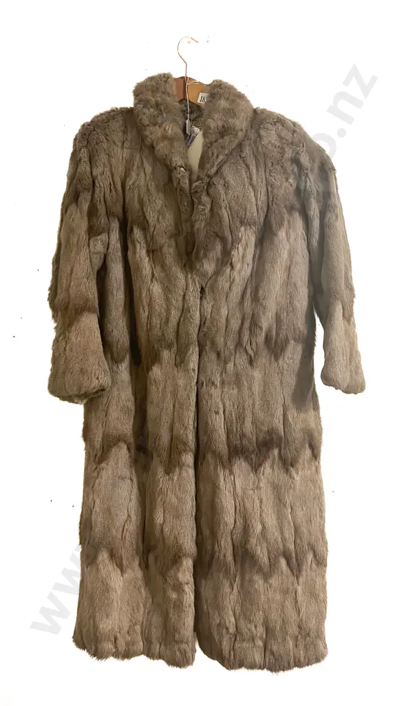 Vintage Squirrel Fur Coat Image 1++